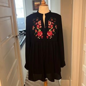SHEIN black floral top